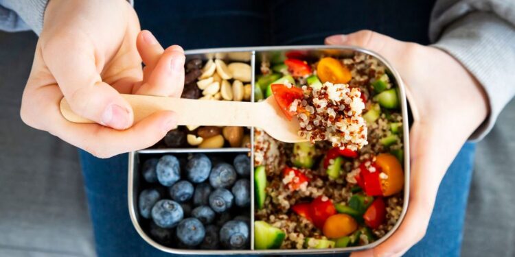 Is Falafel Healthy? The Truth About Nutrition, Calories, and Recipes