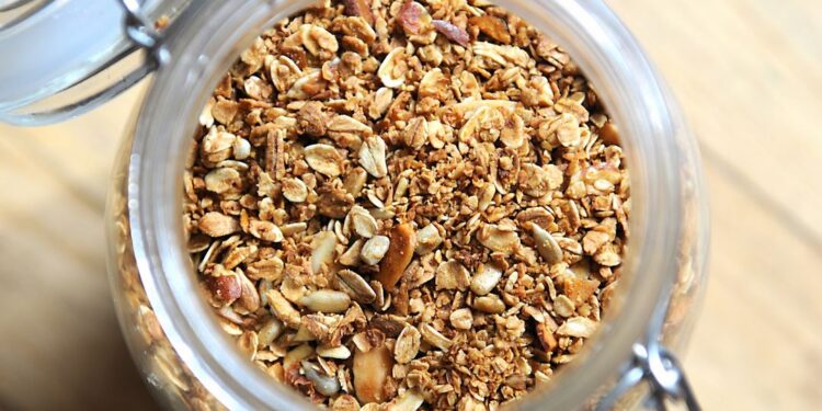Is Granola Good For You? The Pros and Cons