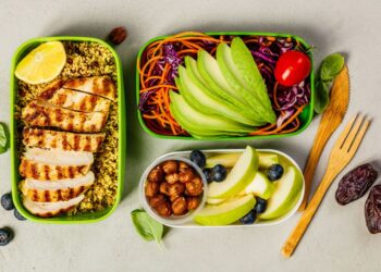 Five Healthiest High Fiber, Low Carb Foods to Add to Your Diet Today